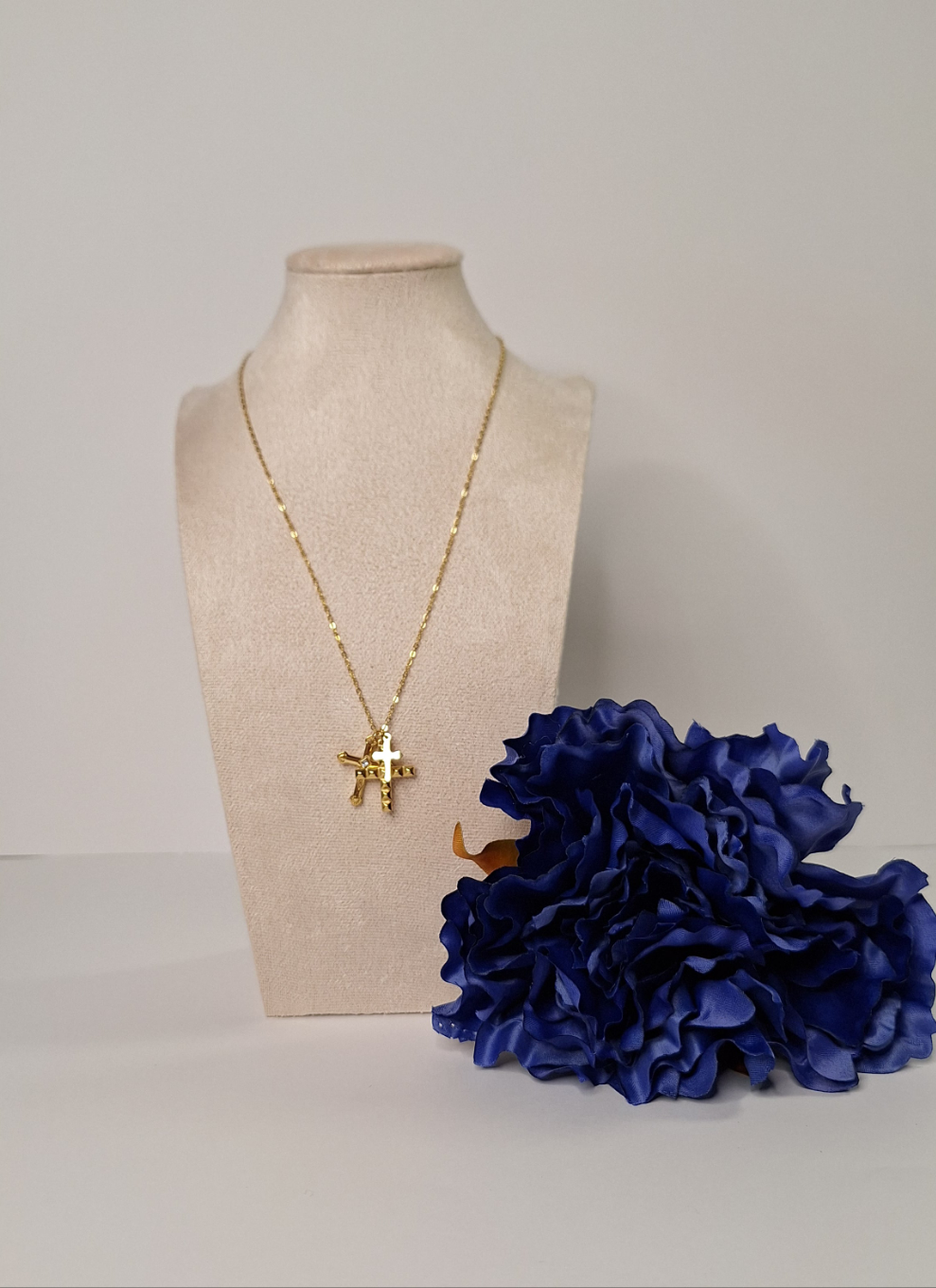 Colgante Triple Cruz