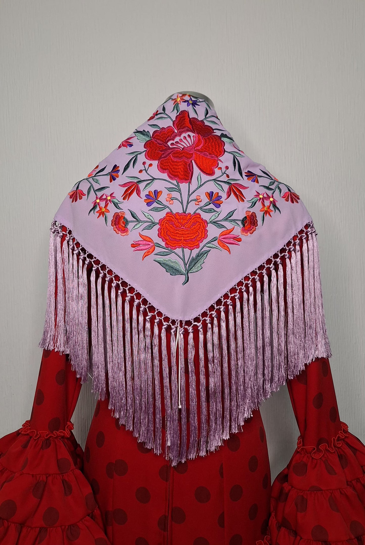 Mantoncillo flamenca bordado lila Algarabía