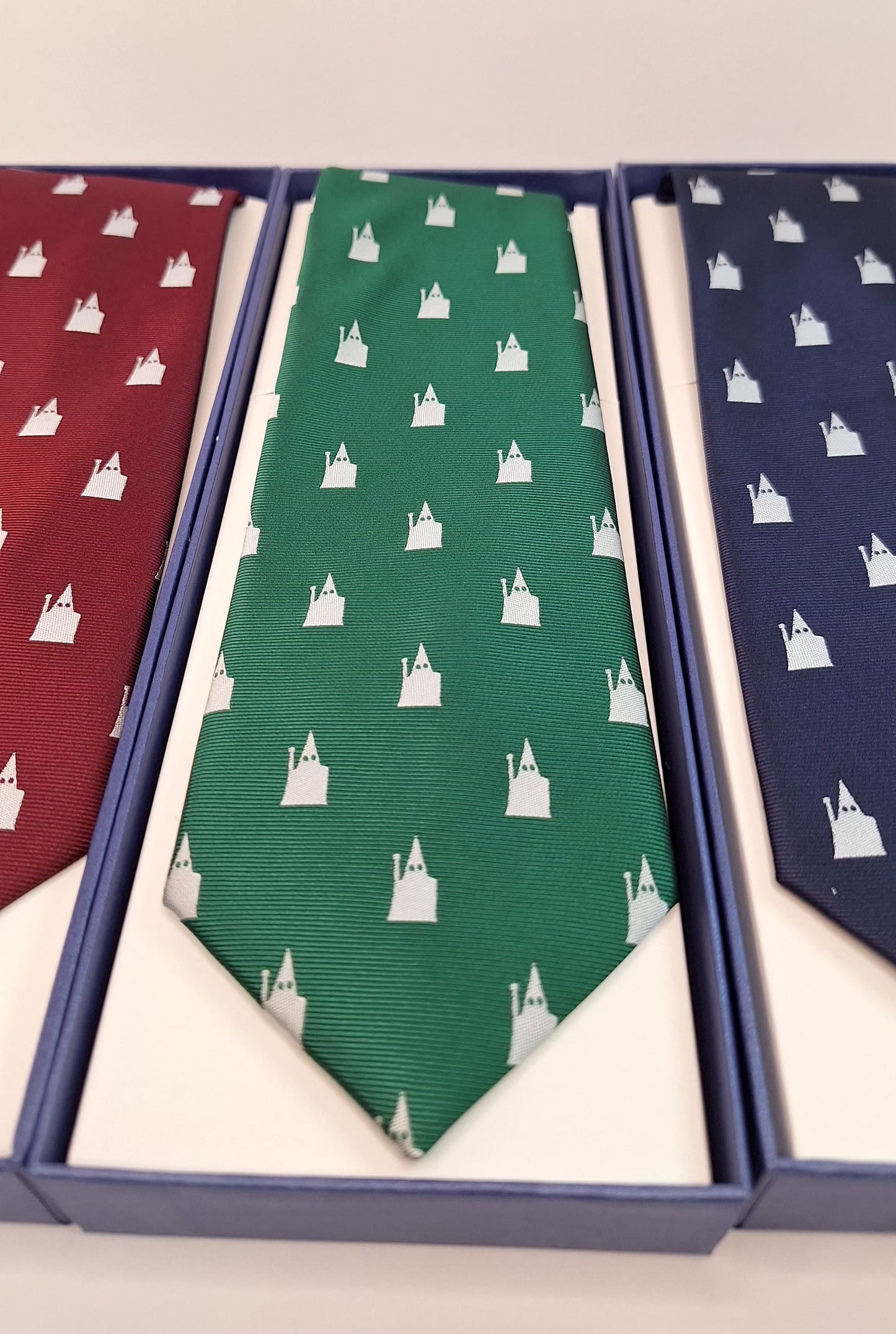 Corbata hombre verde estampada nazareno