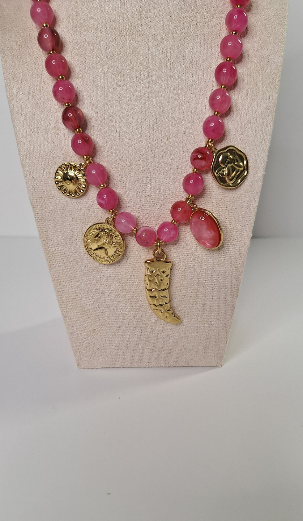 Collar Amuleto